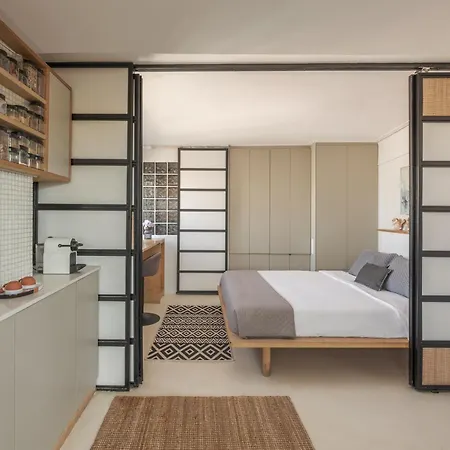 Unique Solar Penthouse With Jacuzzi And Sauna In Central Athens-3
